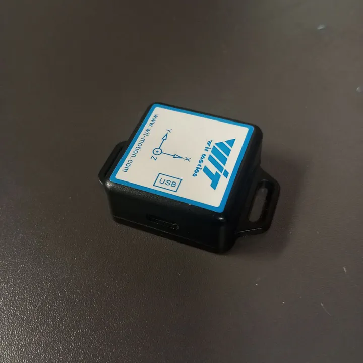 Visualizing accelerometer data with the WitMotion WT901BLECL5.0