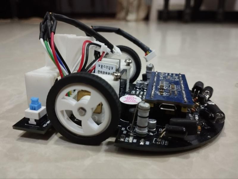 Mico Micromouse Robot